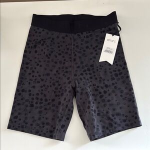 Stori Black and Gray Patterned Shorts